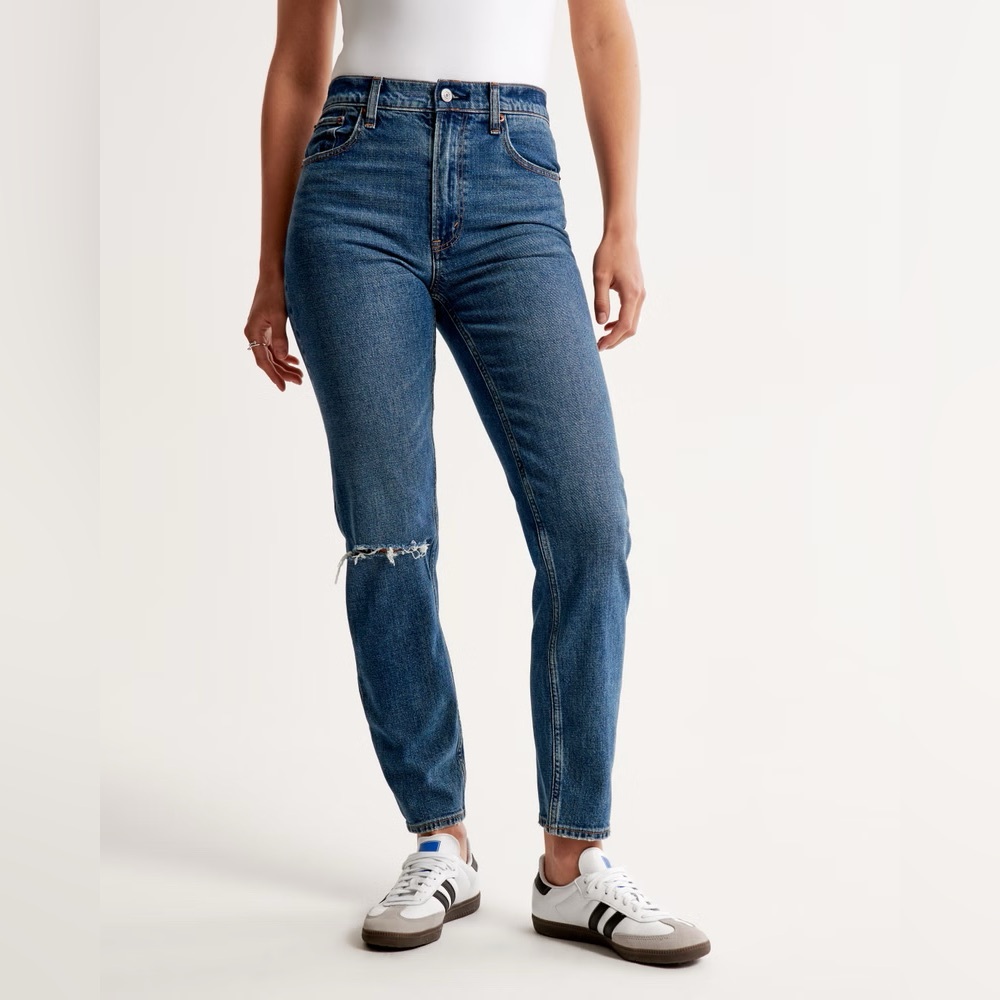 The Mom Jean ultra high rise 33 / 16